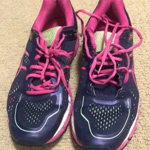 Sneakers ASICS size 11 gel Kayano 22